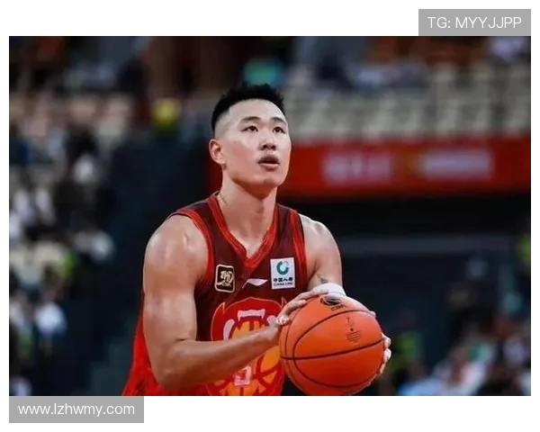 贺希宁:从篮球新星到职业生涯的辉煌旅程与挑战