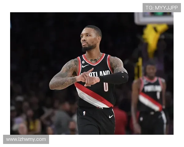 达米安利拉德:从球场巨星到社会影响力的多重角色探索